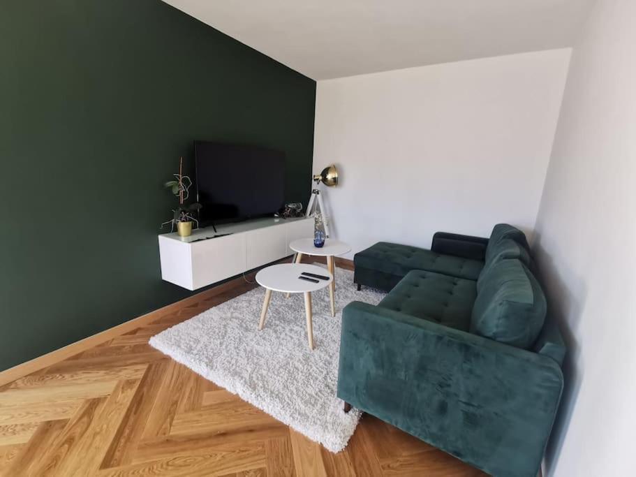 Le Parmelan - Grand Appartement Familial Avec Vue Sur La Montagne Annecy Exteriör bild
